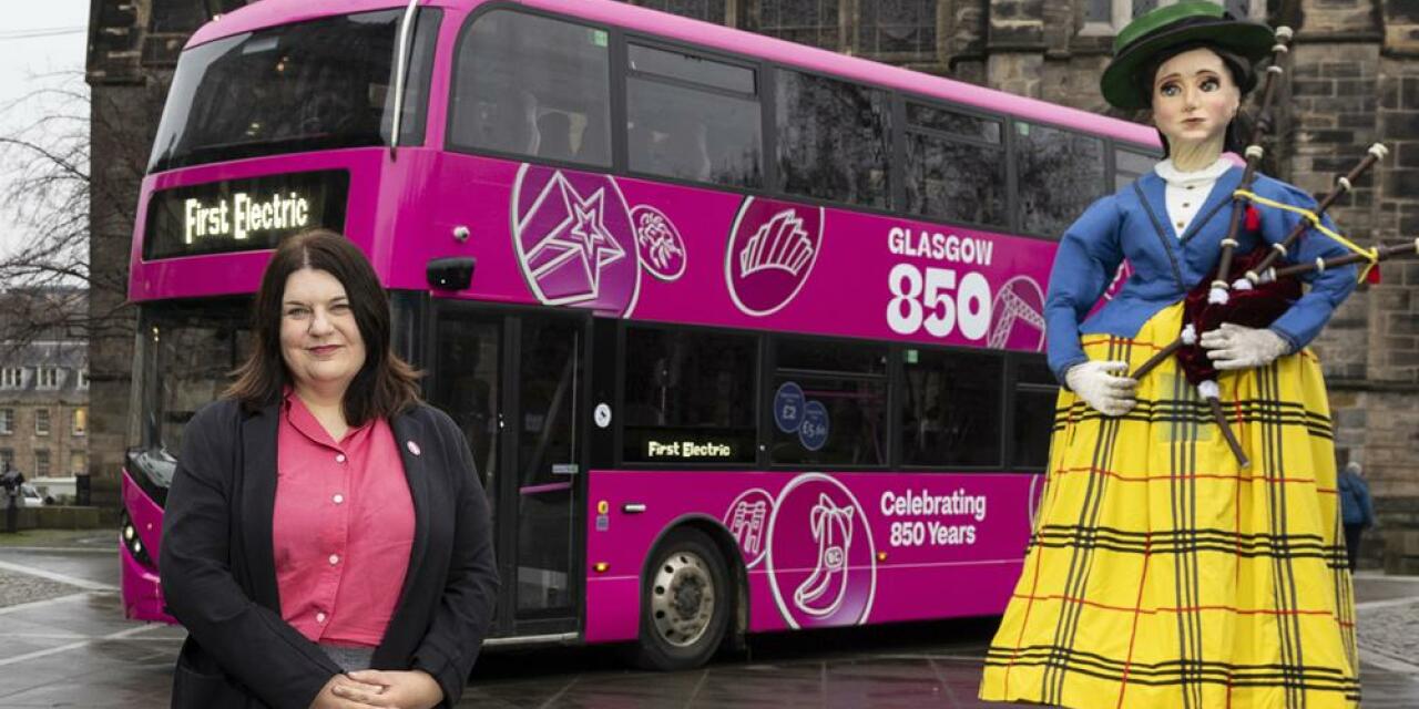 Glasgow 850 Bus